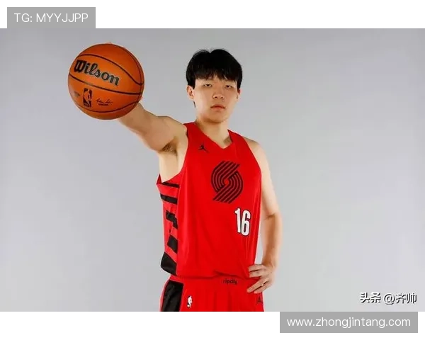 杨瀚森爆发赢女友夸赞超棒回应必须的展现甜蜜互动