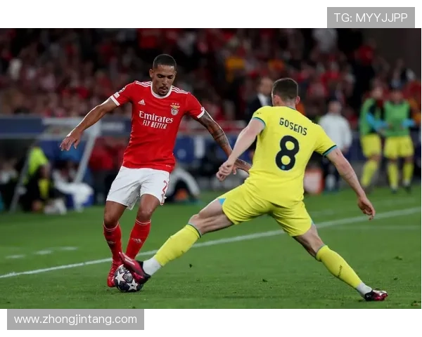 本菲卡后卫:欧冠三轮零积分已成新起点 我们必将迎难而上 本菲卡后卫:欧冠三轮零积分已成新起点 我们必将迎难而上