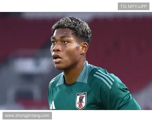 铃木彩艳谈门将之道长传策动进攻展优势冷静控球彰显自信